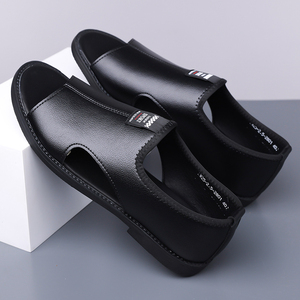 Sandales Homme Été 2026 Nouveauté Antidérapantes et Anti-Odeur Chaussures de Plage Père Pêcheur et Conducteur Portant Deux Paires de Sandales - Product Image 6