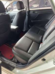 Hyundai Mistra 2.0L Berline 6AT Traction avant Sièges foncés 4-5 places 5 portes Familiale Éthanol 100 ch NPR Occasion Personnalisable 2015 - Product Image 3