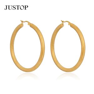 Pendientes de moda de verano con diseño de ratón, de acero inoxidable, chapados en oro, hipoalergénicos, impermeables, proveedor OEM/ODM de joyería de moda. - Product Image 4