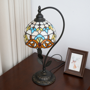 Lámparas Tiffany al por Mayor, Lámpara de Mesa de Vidrio Estilo Barroco de 8 Pulgadas con Base de Hojas, Iluminación Decorativa para Sala de Estar y Restaurante - Product Image 4