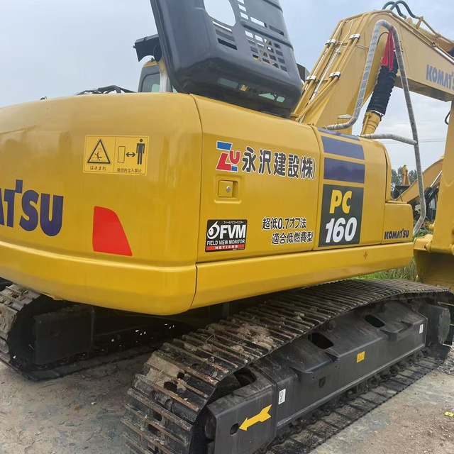 Durable High-Precision Komatsu PC160 Used Excavator for Small-Scale Construction Digging and Residential Pipeline Laying Project