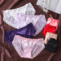 OEM fabrieks prijs elegante satijnen kant slipjes sexy doorschijnende mesh ondergoed zachte zijdeachtige slips voor jubileum cadeau