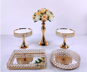 صينية زينة دائرية قائمة بذاتها بتصميم أوروبي إبداعي مع مرآة وخرز كريستالي لتخزين مستحضرات التجميل، من المصنع مباشرة - Product Image 6