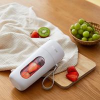 Machine à smoothie électrique, mixeur à jus domestique, rechargeable sans fil, mini mixeur portable USB pour fruits.