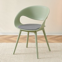 Chaise de salle à manger simple en plastique épaissi, empilable, écologique, pour la maison et les cafés