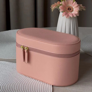 Thiết Kế Sang Trọng Bán Buôn PU Da Trang Điểm Túi Công Suất Lớn Biểu Tượng Tùy Chỉnh Du Lịch Vệ Sinh Cá Nhân Trường Hợp Set Mỹ Phẩm Tổ Chức Hộp - Product Image 4