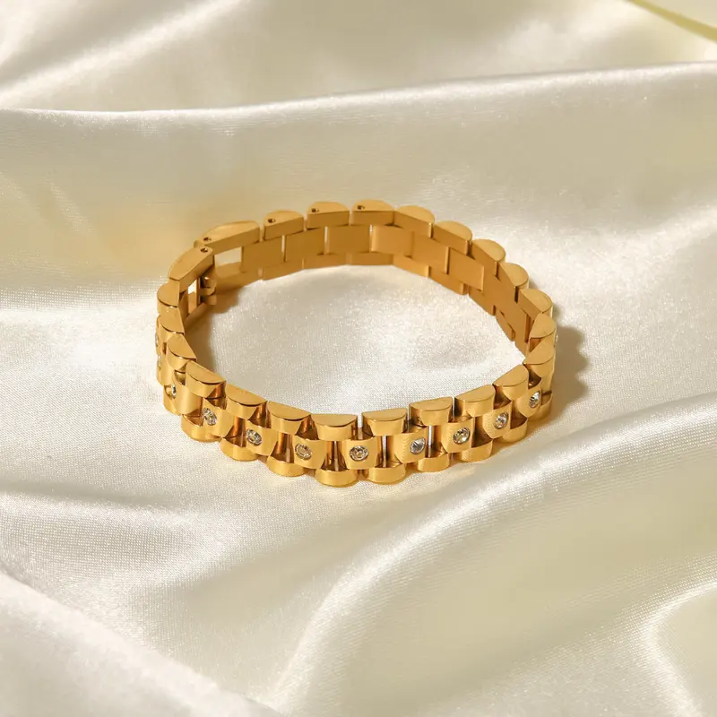 Fashionable 18K Gold Bangles Designs Women's Watch With Bracelet Ladies Titanium Steel Bracelet Charm Bracelet