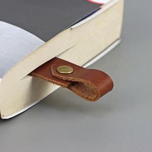 Custom Made Lezen Pagina Marker Soft Vintage Crazy <span class=keywords><strong>Horse</strong></span> Lederen Bladwijzer Met Logo - Product Image 5