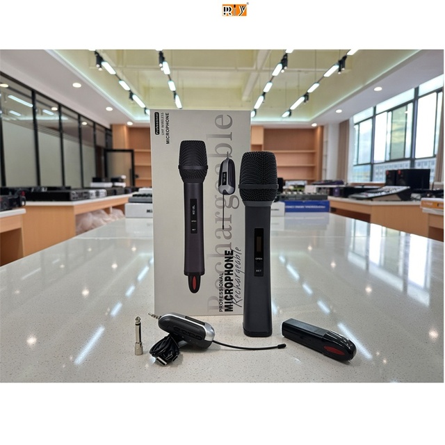 TX-11 Professional Handheld Microphone 1 Channel Wireless Microphone for Outdoor Singing