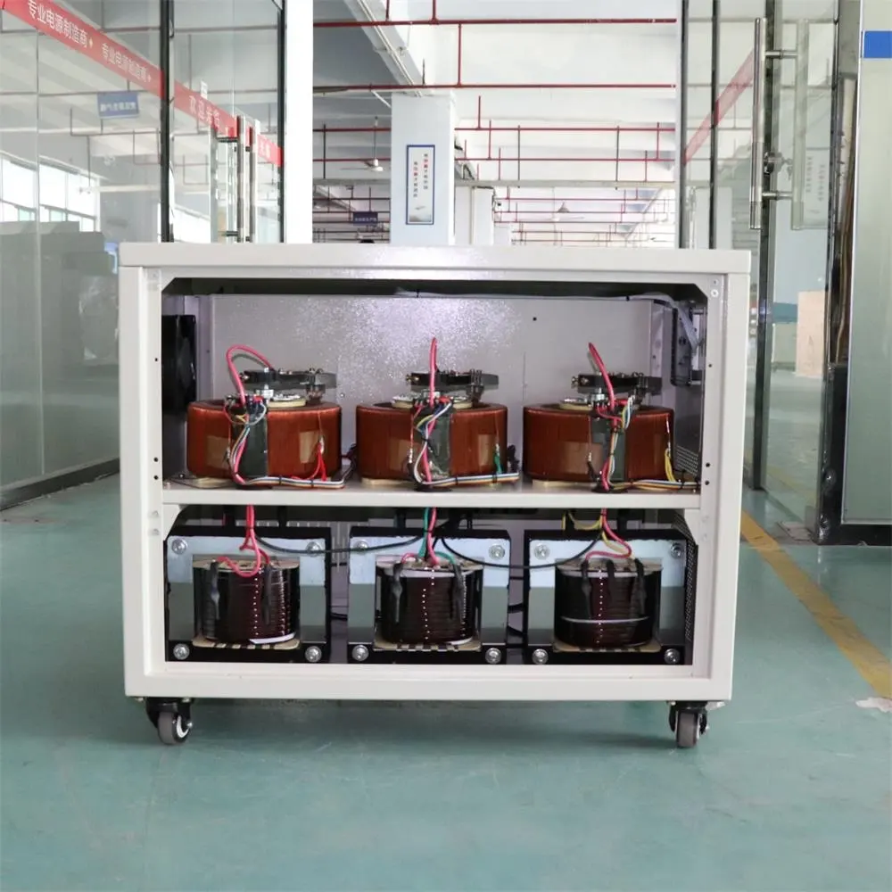 15kVA ba pha AC điện tự động AC điện áp ổn định 15kVA 3 pha điều chỉnh điện áp 220V/380V 3 pha AVR-15KVA