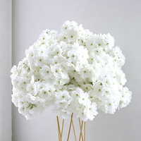 Boule de fleurs artificielles en gros à bas prix, petite taille, pour la décoration florale de la maison et des fêtes