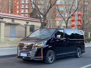 Toyota Granvia d'occasion (Importation parallèle) 2023 3.5L Traction avant 7 places - Product Image 2