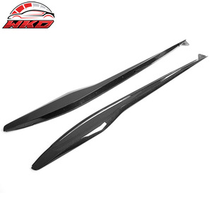 Faldones Laterales de Fibra de Carbono Real Negros para Chevrolet Corvette Z06 - Product Image 3