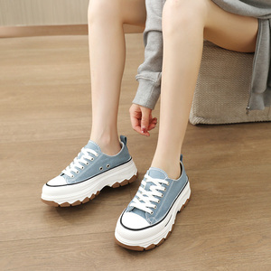 Mocasines Clásicos Evergreen de Lona para Mujer LYKU, Zapatos Planos Transpirables con Plataforma para Aumentar la Altura, con Cordones, Parte Superior de PU y Puntera de Algodón para Otoño - Product Image 4