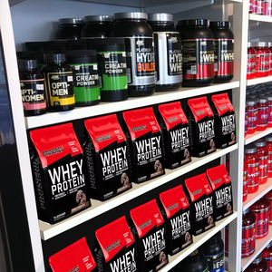 Préparation Pré-Entraînement Énergisante <span class=keywords><strong>en</strong></span> Poudre pour <span class=keywords><strong>Musculation</strong></span> avec Créatine Monohydrate, Extrait de Thé Vert, <span class=keywords><strong>BCAA</strong></span> et Acides Aminés - Format Économique 300g pour Adultes - Product Image 3