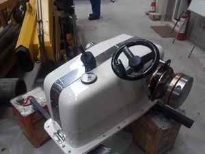 Moldes de alta calidad con pieza de grúa - Product Image 2