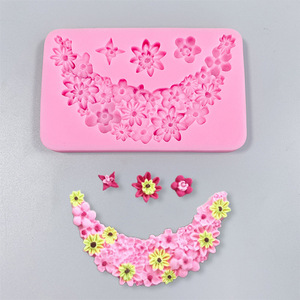 Moule à gâteau en silicone jetable écologique, motif couronne de roses et petits grappes de fleurs, pour pâtisserie, chocolat, fondant, pâte à sucre, 1 pièce - Product Image 1