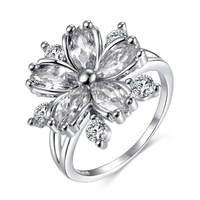 Nouvelle bague en cuivre avec fleur romantique pour femme, bijou de mariage avec diamant en Zircon, 2022