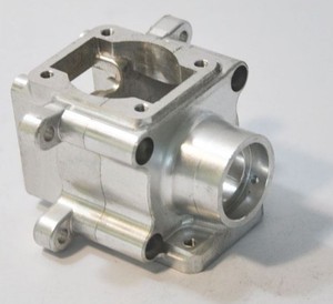 Gia công và phay CNC 5 trục, sản xuất theo yêu cầu, vỏ máy xe máy bằng nhôm nguyên khối - Product Image 2