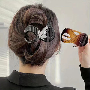 2026 Meilleures ventes Épingles à cheveux en plastique pour femmes, style vintage, élégantes et au design épuré, bijoux de mode, vente en gros - Product Image 1