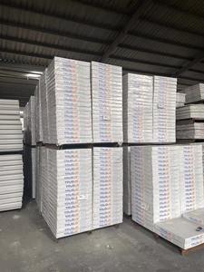 Pannelli per Controsoffitto <span class=keywords><strong>in</strong></span> Gesso Laminato <span class=keywords><strong>PVC</strong></span> 60x60 con Motivo Goffrato, Cartongesso Decorativo per Sala, Soggiorno e Ufficio - Product Image 2