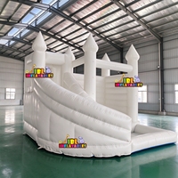 Château gonflable blanc pour mariage avec toboggan et piscine à balles, structure de saut en PVC commerciale pour location d'événements et de fêtes