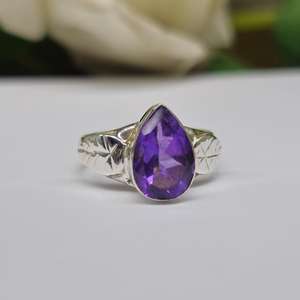 Bague Boho en argent sterling 925 faite à la main de style classique en forme de poire améthyste bague de déclaration pour les fêtes - Product Image 5