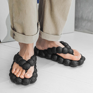 Chanclas con diseño de lichi, suela gruesa y suave, antideslizantes, sandalias de verano para exteriores, para hombres y mujeres, adultos, blanco, beige, negro - Product Image 2