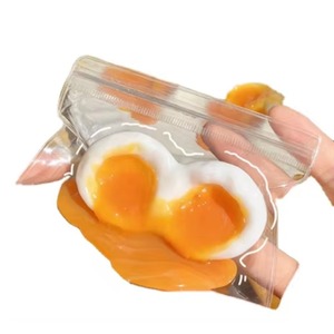 Huevo de Yema Líquida Creativo, Huevo de Centro Blando, Juguete Blandito Económico, de Rebote Lento, Realista, Pegajoso, para Bromas, Juguete Antiestrés - Product Image 1