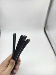 شريط مطاطي مخصص من EPDM لصلابة اللهب EPDM مقاوم للماء صلب مضاد للتصادم - Product Image 4