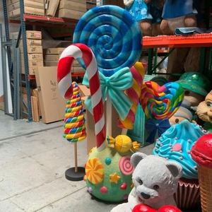 Escultura de Payaso de Fibra de Vidrio para Exteriores, Gran Escultura de Personaje de Dibujos Animados para Calle Peatonal, Adorno Artístico Hecho a Mano Ecológico para Parque de Atracciones o Circo - Product Image 5