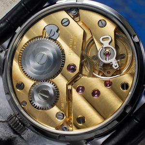 <span class=keywords><strong>Montre</strong></span> à <span class=keywords><strong>remontage</strong></span> <span class=keywords><strong>manuel</strong></span> de luxe de 42mm pour hommes <span class=keywords><strong>Montre</strong></span> mécanique à <span class=keywords><strong>remontage</strong></span> <span class=keywords><strong>manuel</strong></span> saphir en acier inoxydable de marque haut de gamme pour homme personnalisée - Product Image 4
