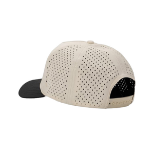Vente en gros Casquette de camionneur 5 panneaux avec trous personnalisés découpés au laser à bord légèrement incurvé Protection solaire arrière Casquette de sport pour hommes et femmes - Product Image 4