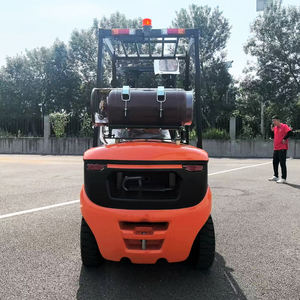 מכירה טובה את כל השטח מלגזה שטח 4 x4 <span class=keywords><strong>2</strong></span> טון 3 מנוף מלגזה סין מלגזה עבור מחסן & לוגיסטיקה - Product Image 5