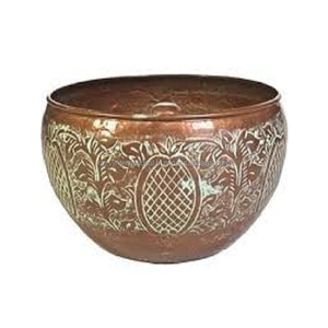 Petits pots de tuyau d'arrosage élégants Grands pots de fleurs et jardinières en métal avec un design élégant pour une utilisation en extérieur - Product Image 4