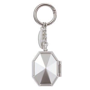 MINISO porte-clés en gros personnalisé Harry Potter série exquise Horcrux <span class=keywords><strong>Serpentard</strong></span> Style bijoux porte-clés ornement - Product Image 5