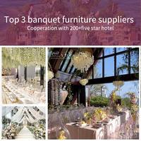 Sillas apilables transparentes Chiavari, perfectas para eventos a gran escala