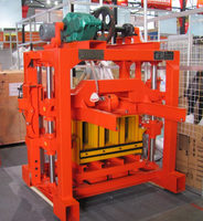 Línea de producción de bloques de hormigón huecos de alta eficiencia, línea de producción de ladrillos, moldes de bloques de cemento personalizables, sitios de construcción