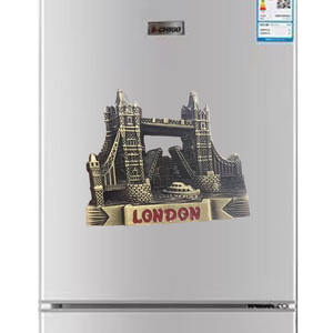 Imanes de nevera de recuerdo turístico de Londres hechos a medida de fábrica Imán de nevera de recuerdo de metal de bronce antiguo 3D - Product Image 2