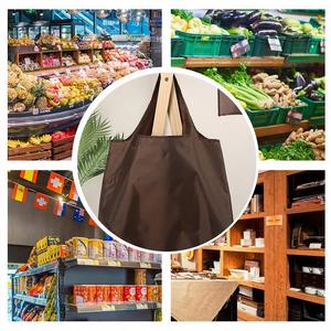 Sac d'épicerie réutilisable en polyester ripstop écologique fabriqué au Vietnam, logo personnalisé imprimé, sac de shopping pliable à lettres - Product Image 6