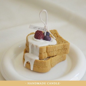 Vela Aromática Artesanal con Aroma a Pastel Tostado, Vela Decorativa con Aroma a Frambuesa, Regalo para Mujeres, Decoración Adorable para el Hogar con Estilo de Panadería - Product Image 5