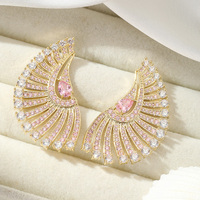 Boucles d'oreilles clous grandes en forme d'éventail plaquées or de luxe, pavées de zircone cubique avec pierre centrale en forme de goutte, bijoux élégants pour soirée