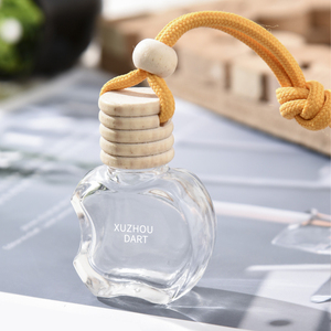 Venta al por mayor Mini botella difusora de aroma 8ml 10ml botella de perfume colgante de aceite de perfume de coche de vidrio portátil con tapa de madera - Product Image 1