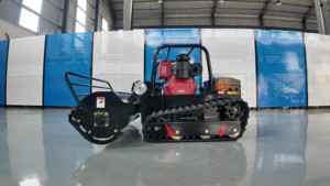 Robot Cortacésped Inteligente Industrial con Orugas de Goma, Ancho de 1200 mm para Terrenos Montañosos - Product Image 3