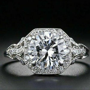 Anello di fidanzamento con diamanti in platino da donna, taglio rotondo brillante, colore D naturale, montatura Halo F1738 - Product Image 1