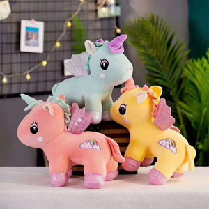 Poupée en peluche licorne mignonne pour <span class=keywords><strong>poney</strong></span> brodé oreiller de sieste ours rempli pour le soulagement du Stress cadeau d'anniversaire parfait pour les filles - Product Image 2