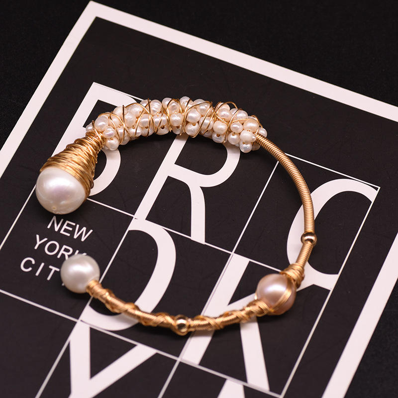 GB0206-6 สร้อยข้อมือลูกปัด