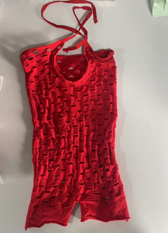 Z0111RP01 สีแดง