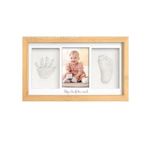 Cadre photo en bois pour nouveau-né 13x7,8 pouces avec emplacements pour empreintes de mains et de pieds pour souvenir de bébé - Product Image 5