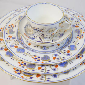 Assiettes en porcelaine dorée de luxe, best-seller, à pied haut, durables, écologiques, couleur personnalisable pour mariages et restaurants - Product Image 1